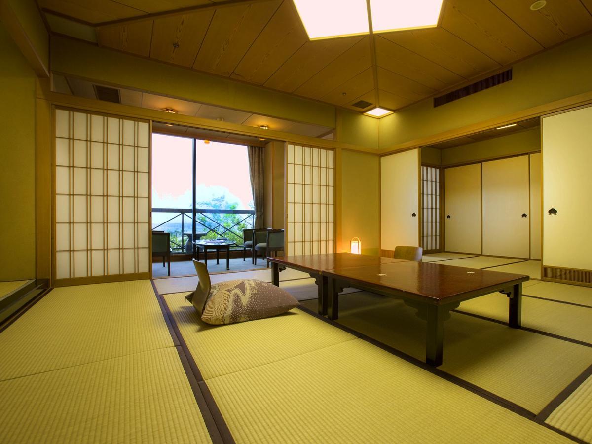 Yamashiro Onsen Midori no Yado Bansyoukaku Kaga (Ishikawa) Exterior foto